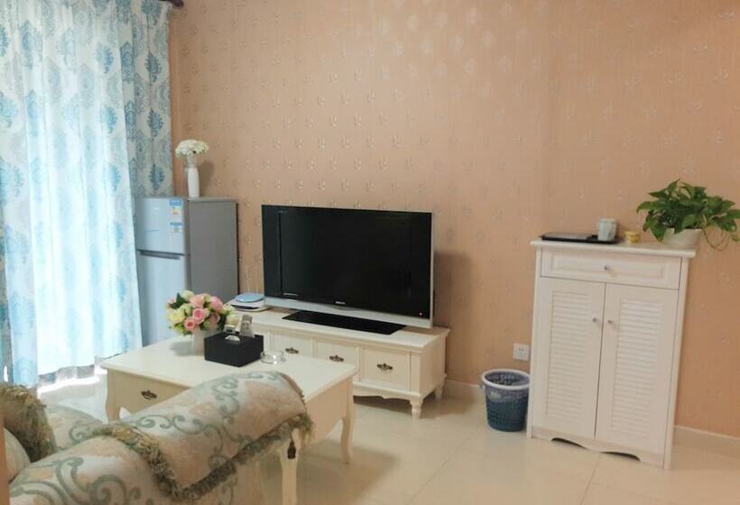 Bai Li Deng Apartment