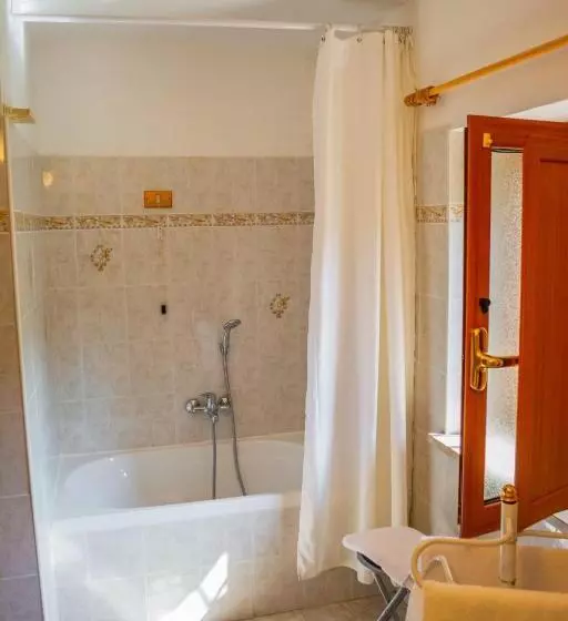 ベッドアンドブレックファースト La Voce Del Vento