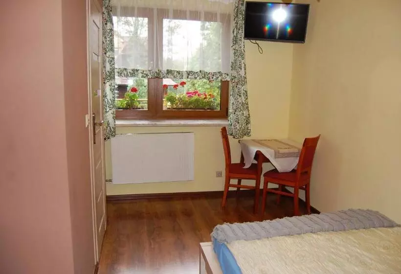 تختخواب و صبحانه Pokoje Gościnne Pod Ciupagą