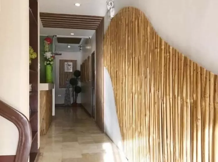 His Capsule Hostel