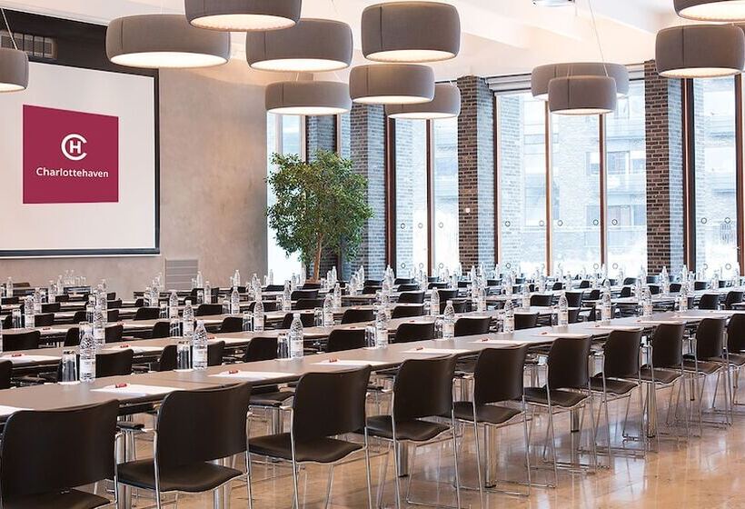 فندق Charlottehaven