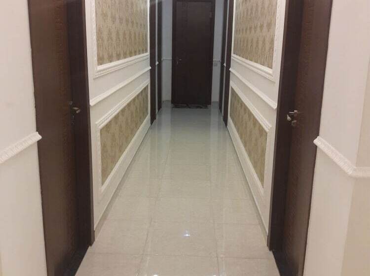 هتل Georgian Palace