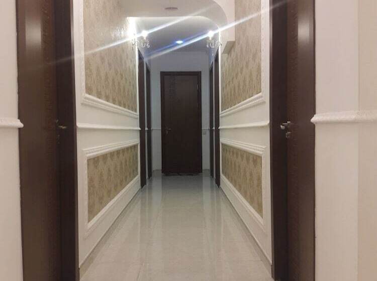 هتل Georgian Palace