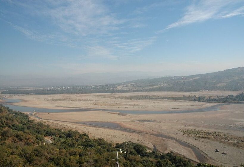 هتل Hari Niwas Palace