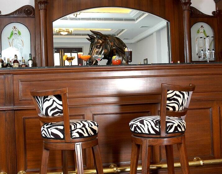 هتل Hari Niwas Palace