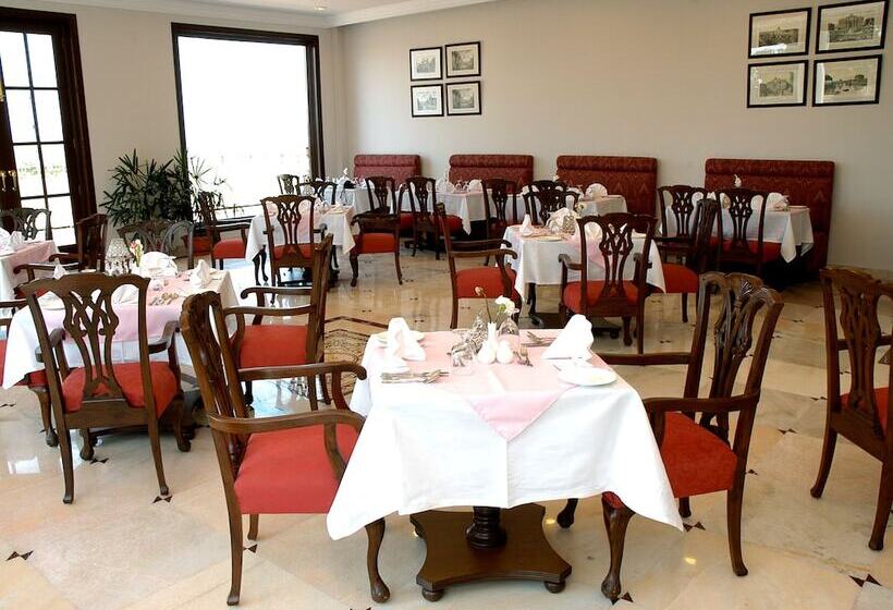 هتل Hari Niwas Palace