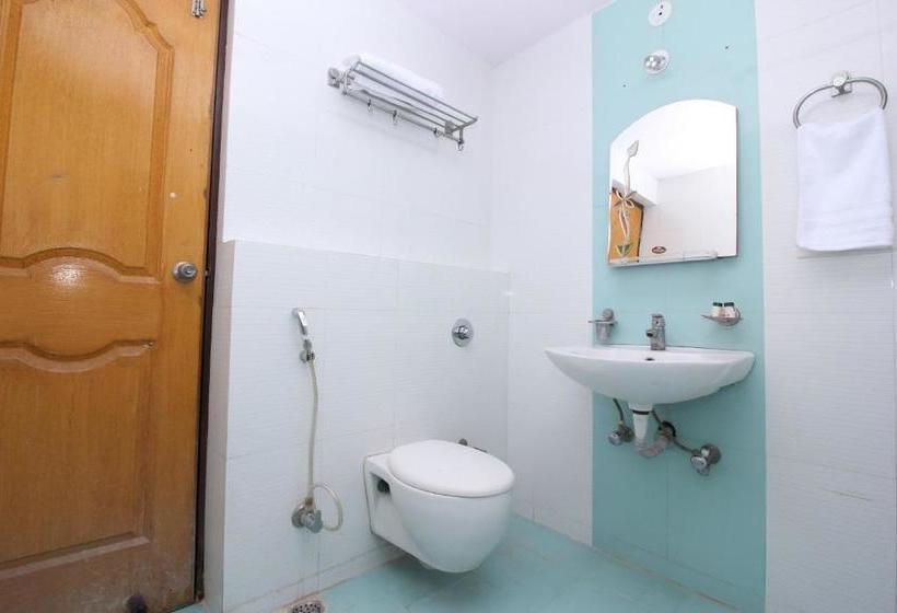 酒店 K Comfort By Oyo Rooms