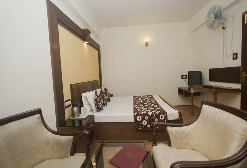 Hotell Kalinga Grand By Oyo Rooms