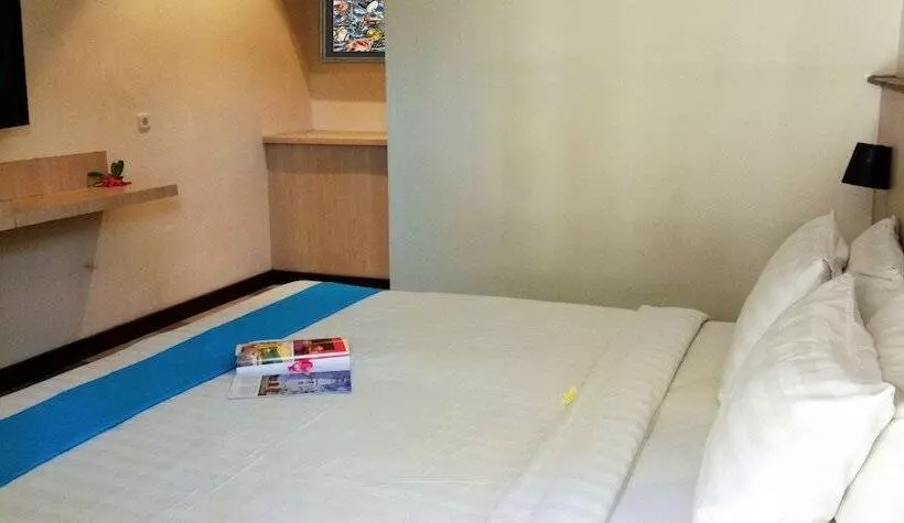 Hotelli Reddoorz Near Legian Street