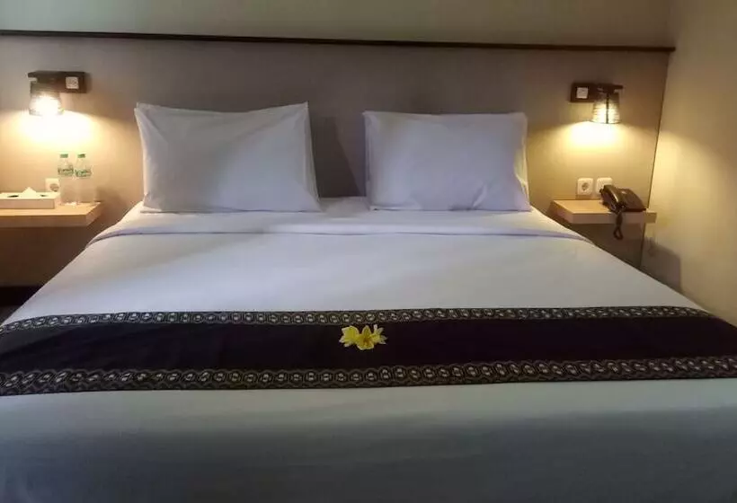 Hotelli Reddoorz Near Legian Street