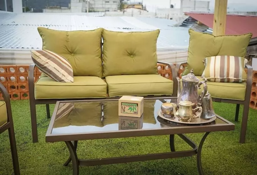 پانسیون Vintage Casa Las Flores
