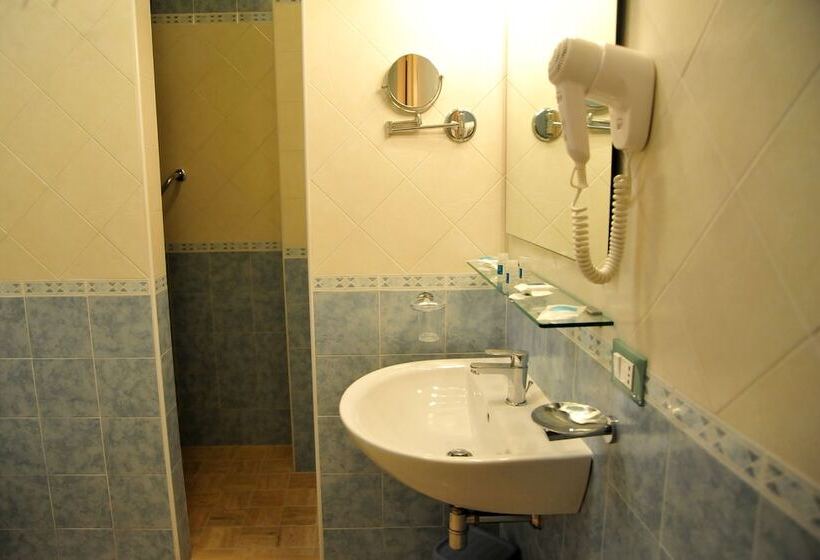 تختخواب و صبحانه Cala Dei Normanni Camere Sulle Mura