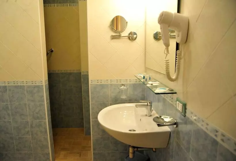 تختخواب و صبحانه Cala Dei Normanni  Camere Sulle Mura