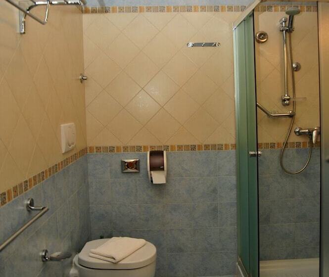 تختخواب و صبحانه Cala Dei Normanni Camere Sulle Mura