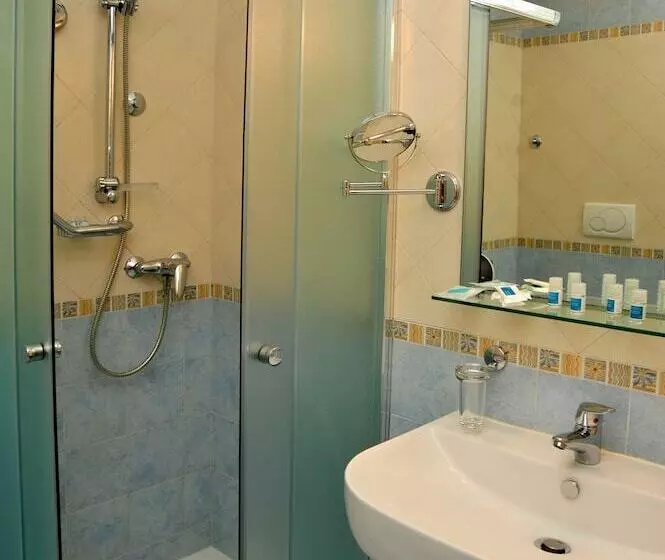 تختخواب و صبحانه Cala Dei Normanni  Camere Sulle Mura