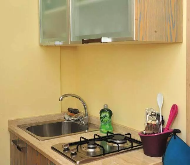 تختخواب و صبحانه Cala Dei Normanni  Camere Sulle Mura