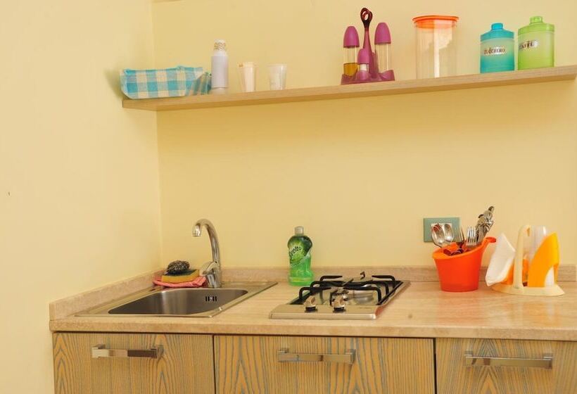 تختخواب و صبحانه Cala Dei Normanni Camere Sulle Mura