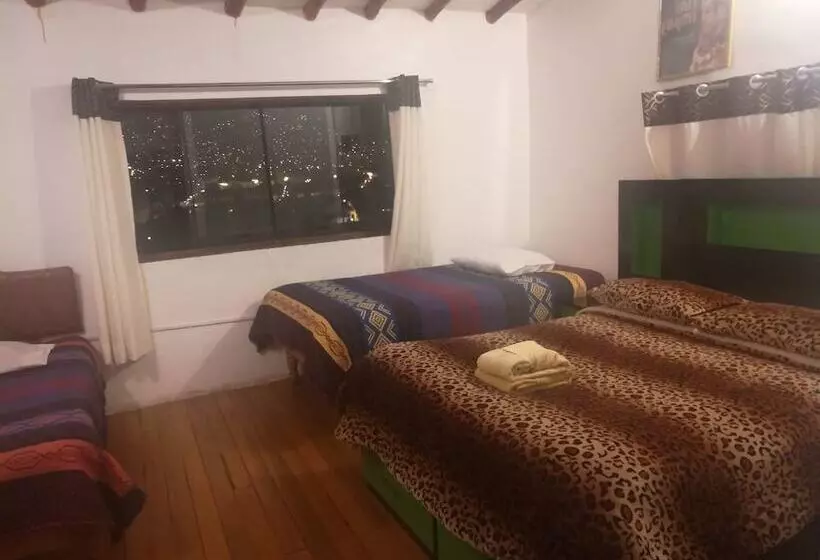 مسافرخانه El Mirador Del Inka Guest House