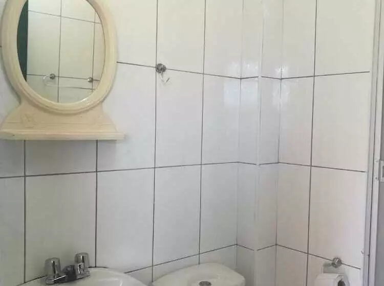 مسافرخانه El Mirador Del Inka Guest House