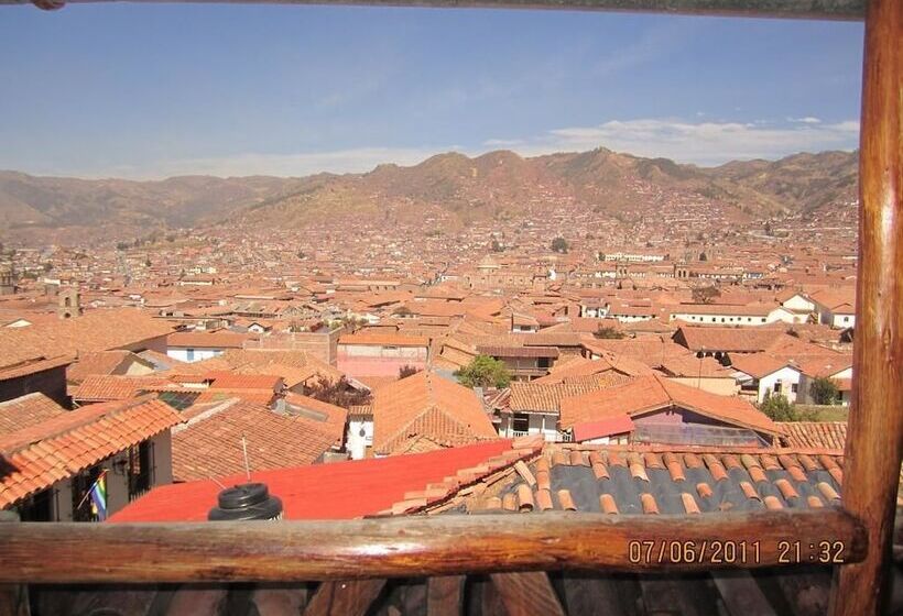 Hostal El Mirador Del Inka Guest House