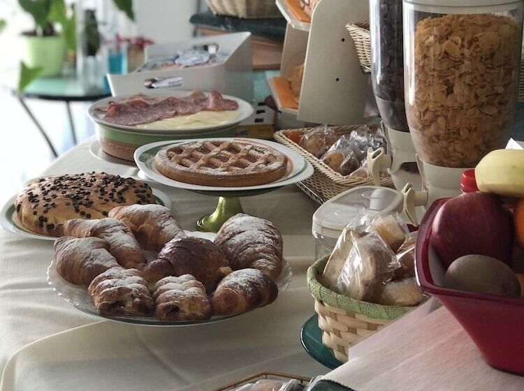 هتل Albergo Moderno