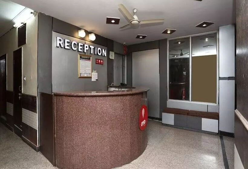 Collection O 12490 Hotel Paradise Plaza