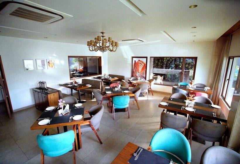 هتل De Nada A Luxury Stay