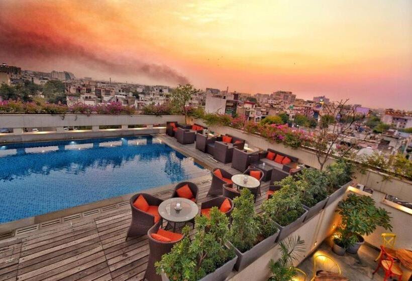 هتل De Nada A Luxury Stay