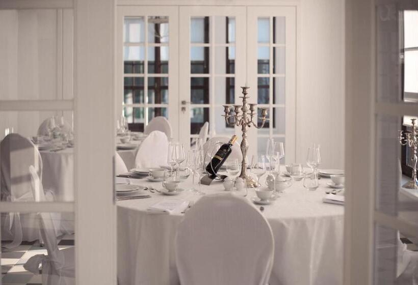 Отель Martiany 21