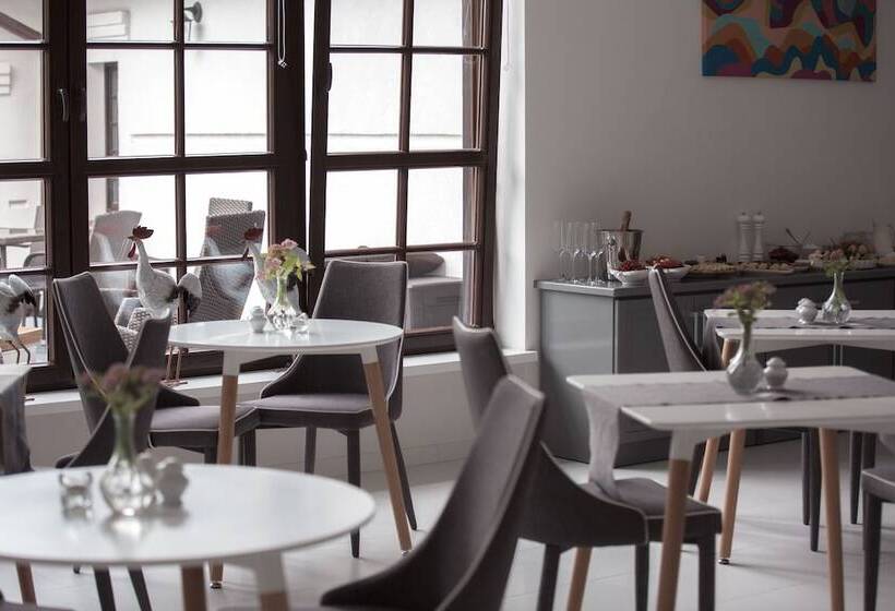 Отель Martiany 21