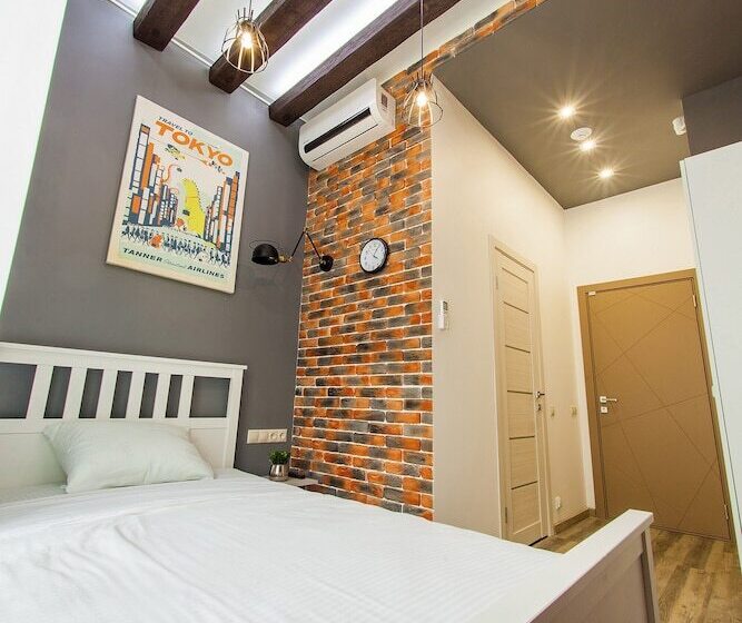 فندق Nice People