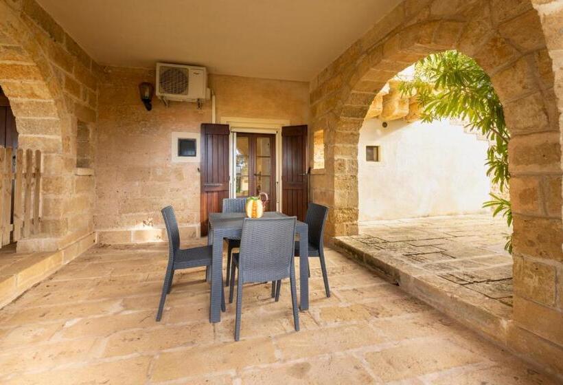 בית מלון כפרי Masseria Serine