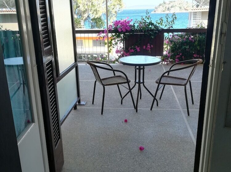 هتل Stella Rooms Tolo