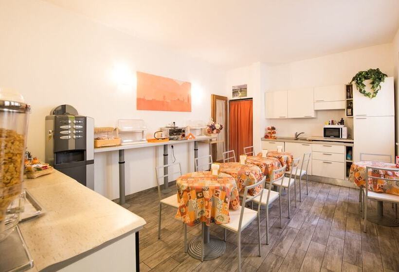 پانسیون Bed & Breakfast Camollia