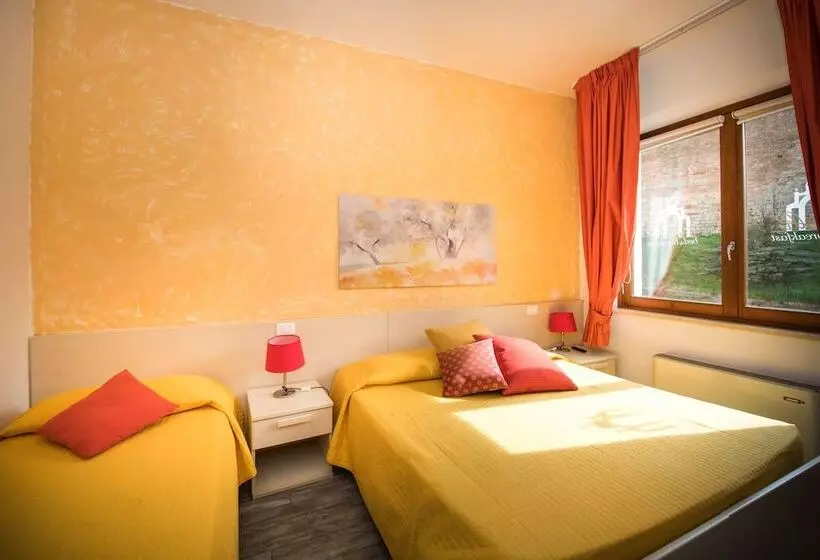 پانسیون Bed & Breakfast Camollia
