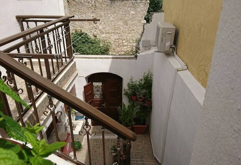 پانسیون Eleni Rooms