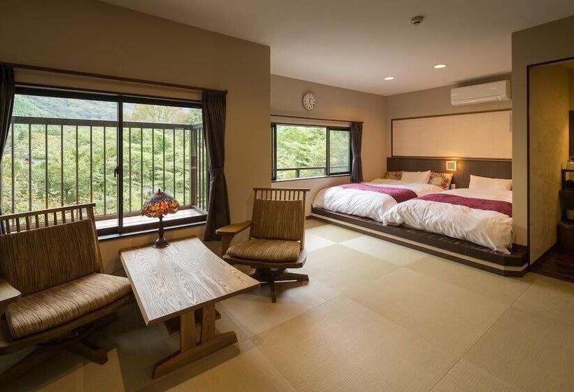 Ryokan Yufuin Dining Kitchen Zen