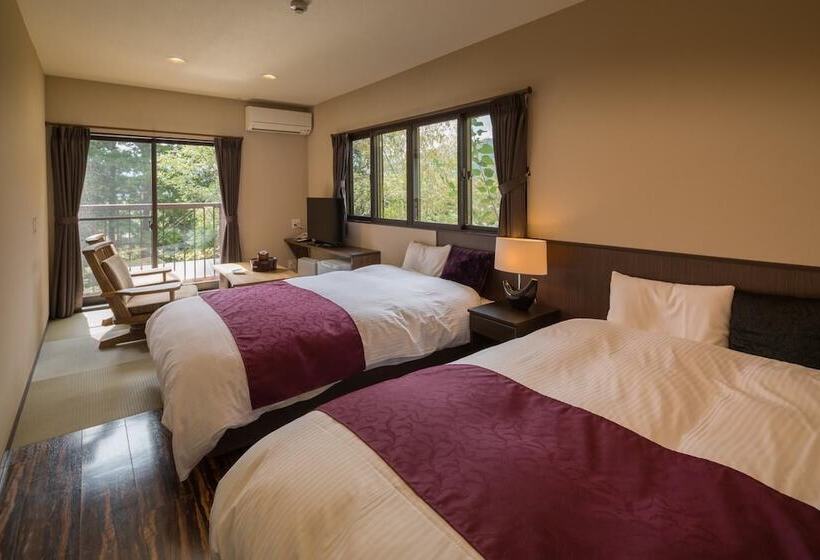 Ryokan Yufuin Dining Kitchen Zen