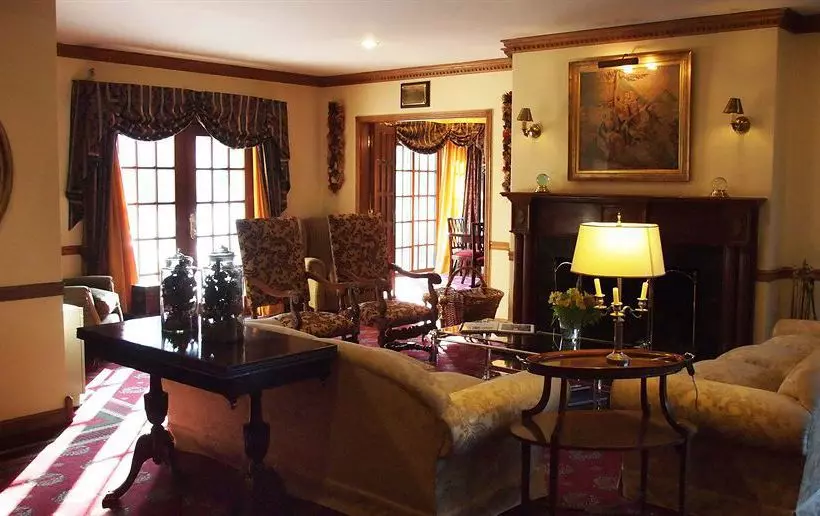 ホテル Belmont House