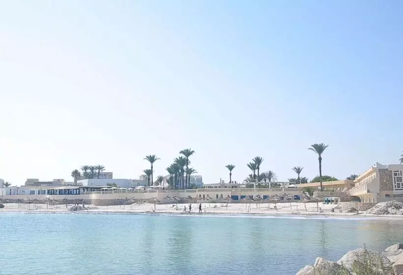 ホテル Les Palmiers