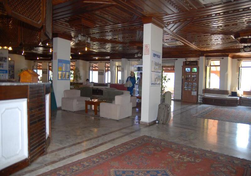 هتل Marmaris Park