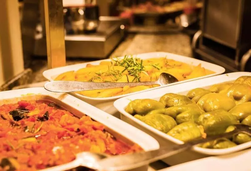 ホテル Robinson Camyuva   Adults Only