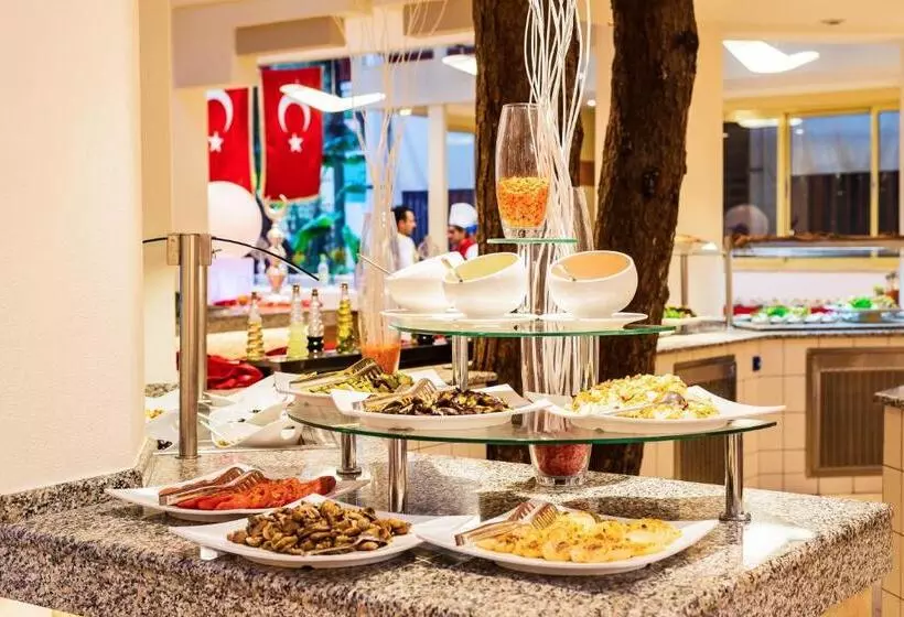 ホテル Robinson Camyuva   Adults Only