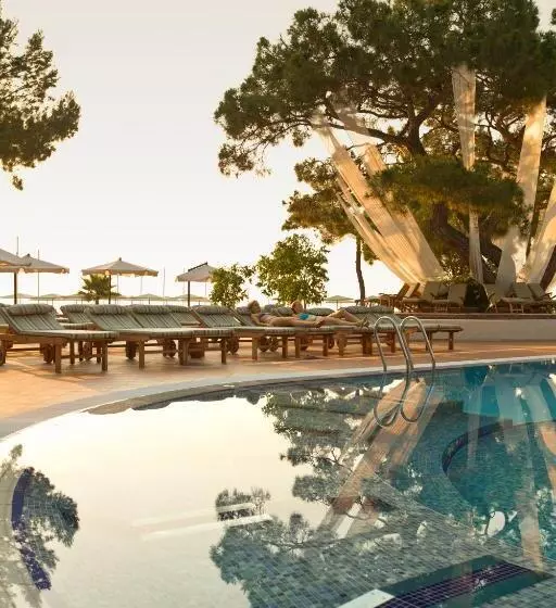 ホテル Robinson Camyuva   Adults Only