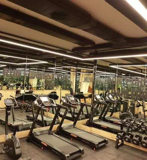 Nova Plaza Crystal Hotel & Spa