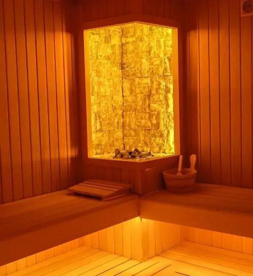 Nova Plaza Crystal Hotel & Spa