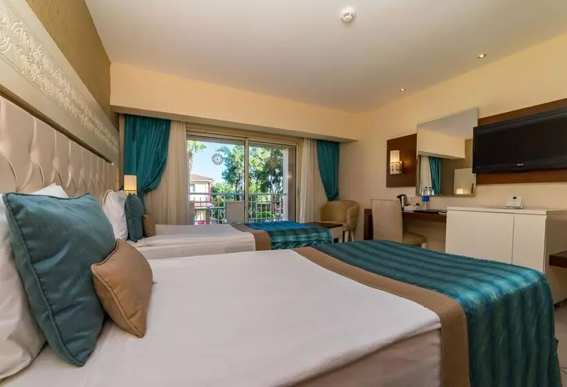 리조트 Kamelya Aishen Club & Aqua Ultra All Inclusive Kids Concept