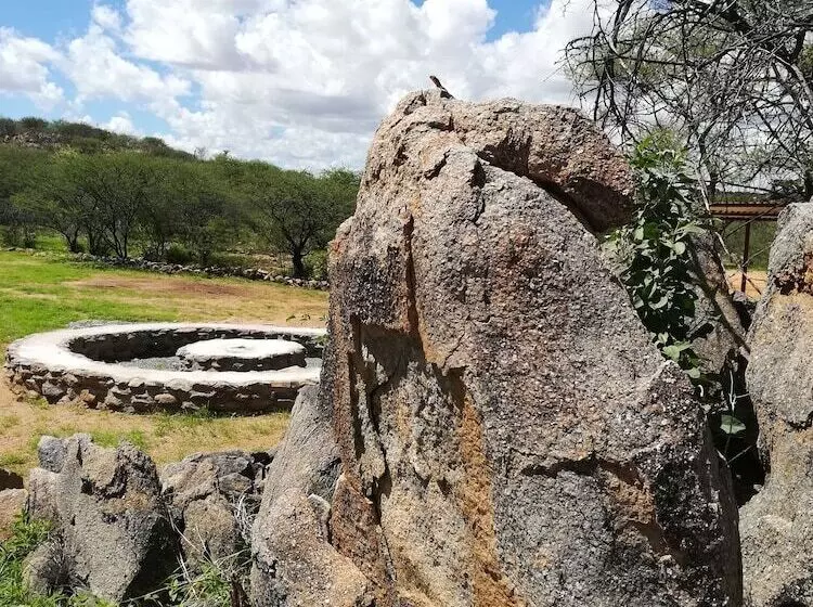 Ann S Lodge & Camping