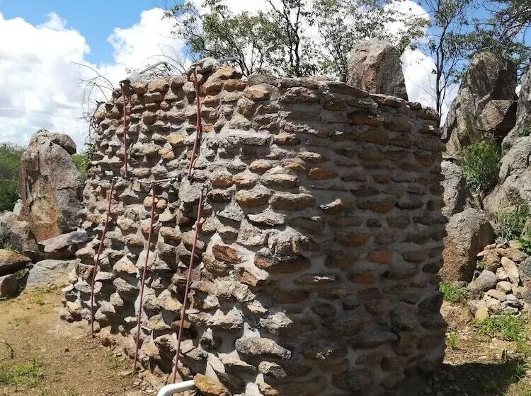 Ann S Lodge & Camping