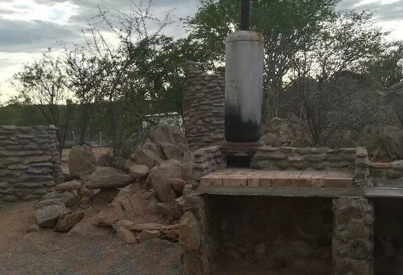 Ann S Lodge & Camping